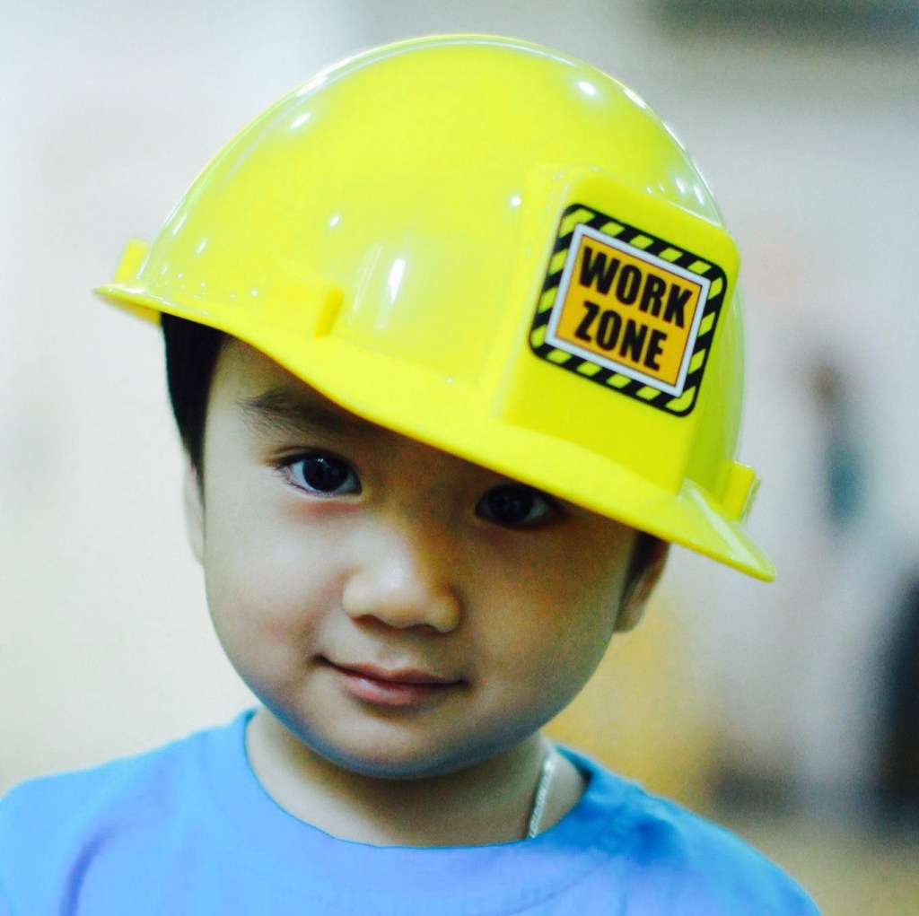 Image of a singer performing.